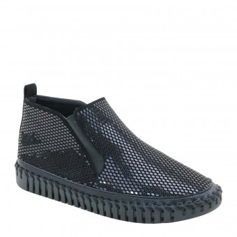 Brieten New Women's Comfort High-Top Sneaker